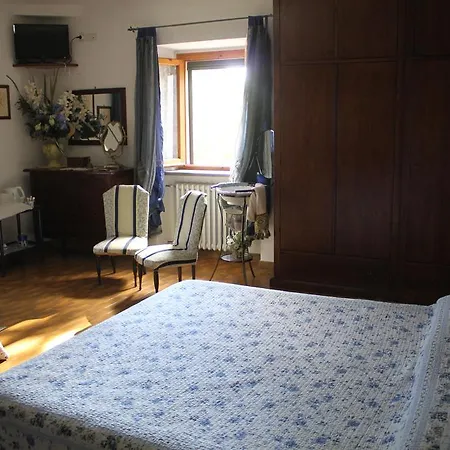Farm stay Casale Le Burgne *
