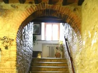 Casale Le Burgne Фермерский дом *
